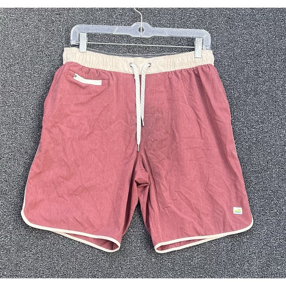 Vuori Banks Shorts Medium Light Maroon Lightweight Workout Athleisure Sportswear - Picture 1 of 7